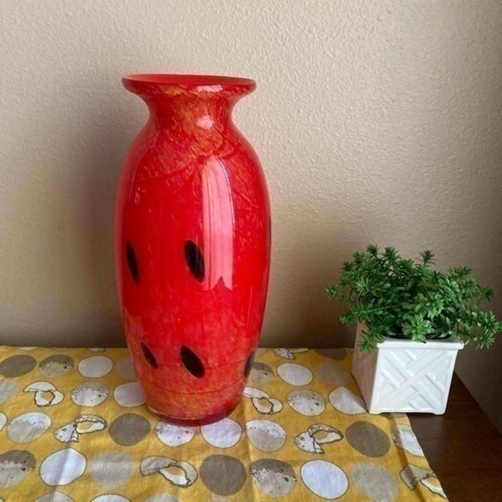 Vintage red and black spotted Murano style vase - Picture 1 of 16